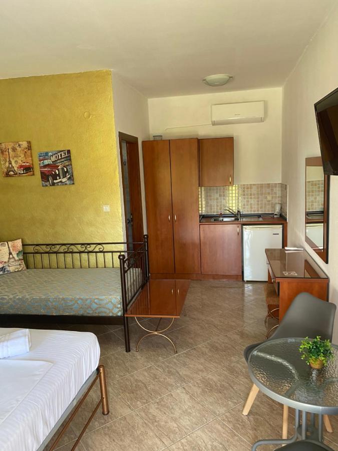 Guesthouse Anestis Angistron Luaran gambar
